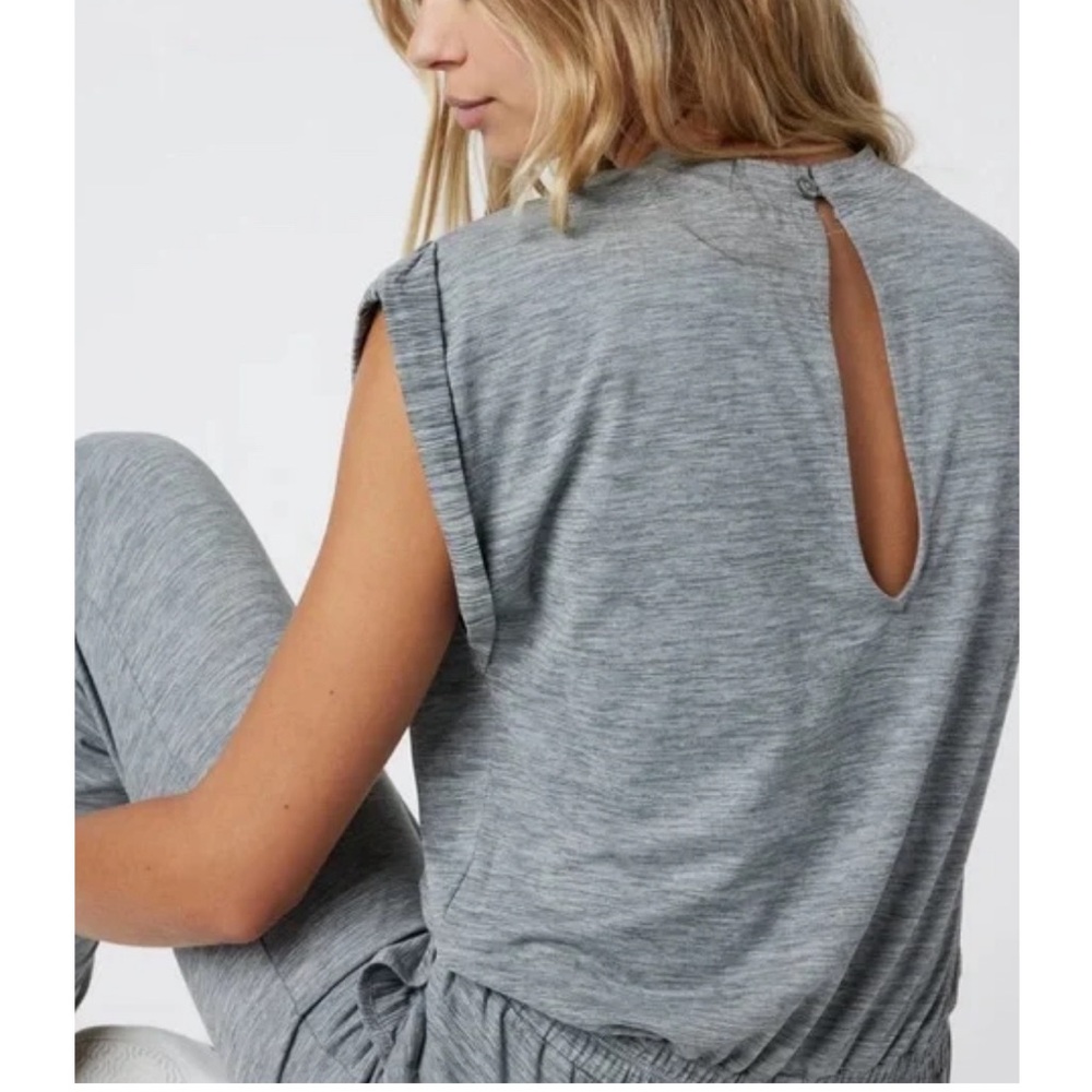 VUORI Short Sleeve Lux Crew Jumpsuit  Mallorca Heather - Picture 3 of 9